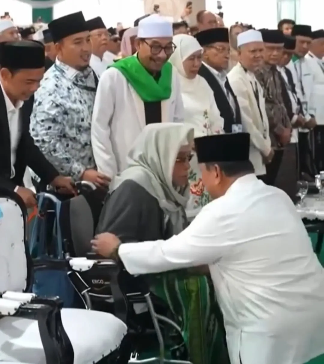 Buka Muktamar ke-35 NU, Presiden Gaungkan Jas Hijau: Jangan Sekali-Sekali Hilangkan Jasa Ulama
