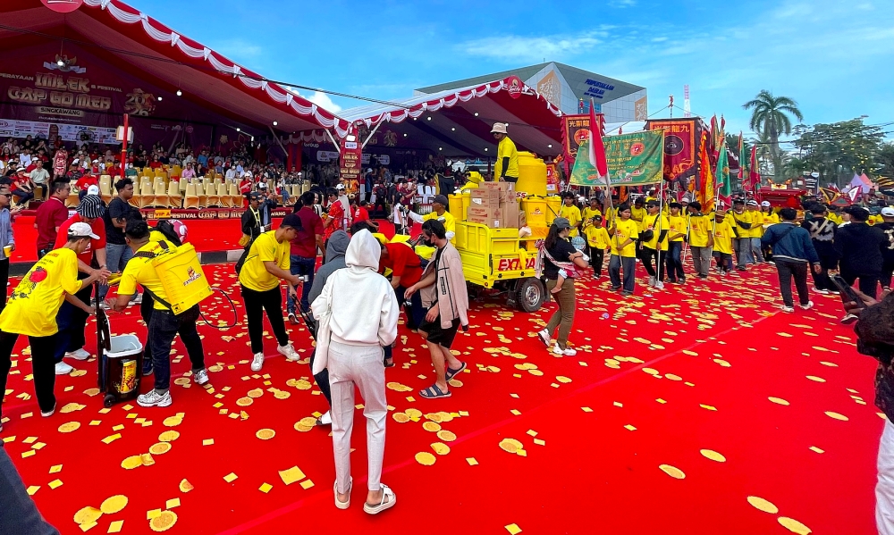 Berita Terkini: Energi Keberagaman Berpadu dalam Perayaan Cap Go Meh di Singkawang Saat Ramadan  