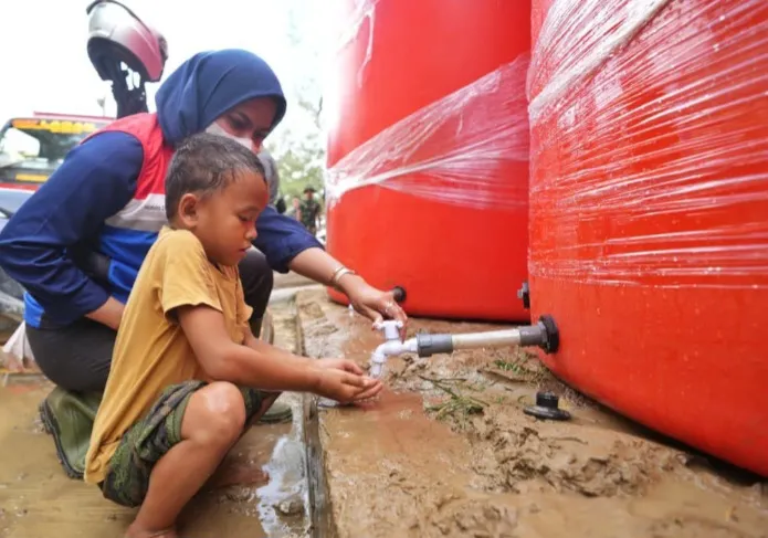 Berita Terkini: Hari Air Sedunia: Ini Sederet Kisah Pertamina dari Ujung Papua hingga Wilayah Bencana