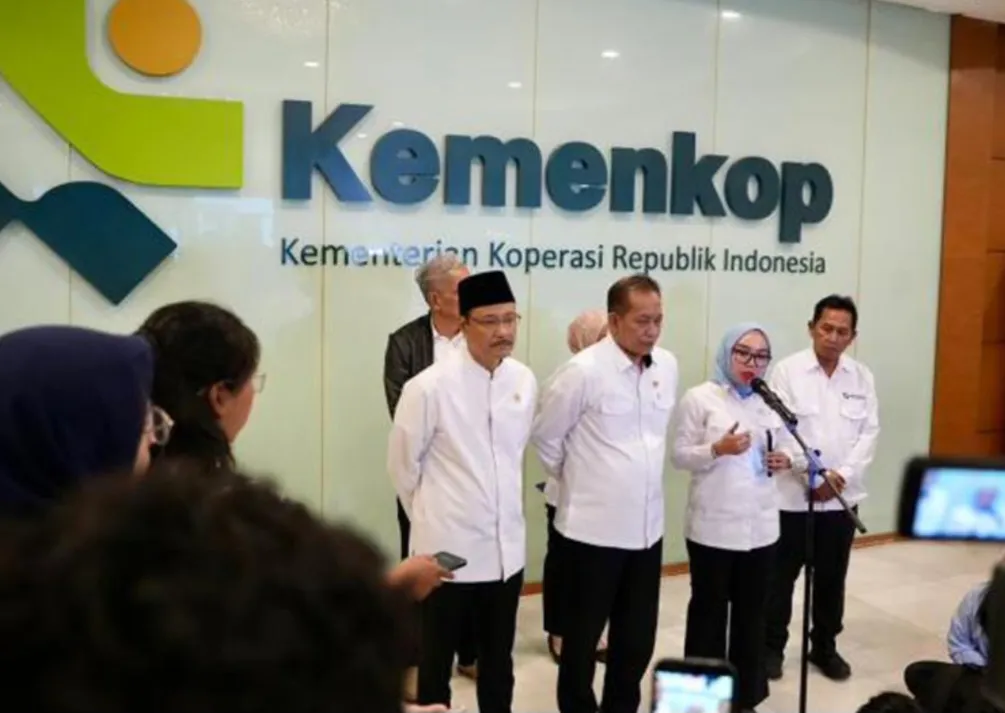 Bakal Menyerap 1,4 Juta Pekerja, Kemenkop-Kemensos Gagas Penerima PKH Jadi Karyawan KDKMP